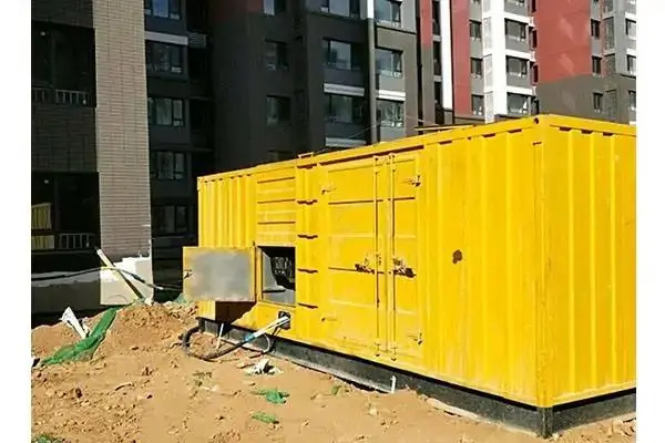 汝州发电机租赁中燃油压力过低会对发动机的哪些部件造成损坏？