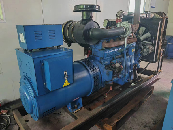 汝州100kW柴油发电机组使用多级机油有哪些优缺点？